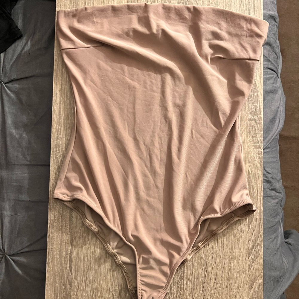 Strapless bodysuit
